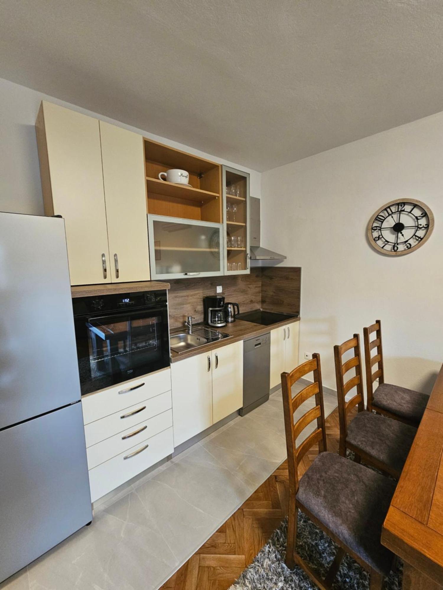 Apartments Grgic Trogir Eksteriør billede
