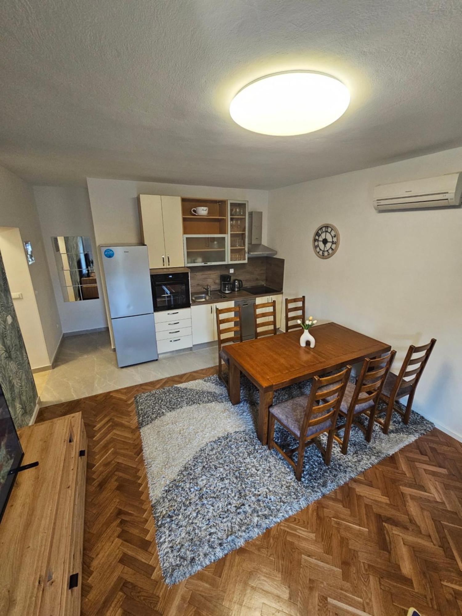 Apartments Grgic Trogir Eksteriør billede