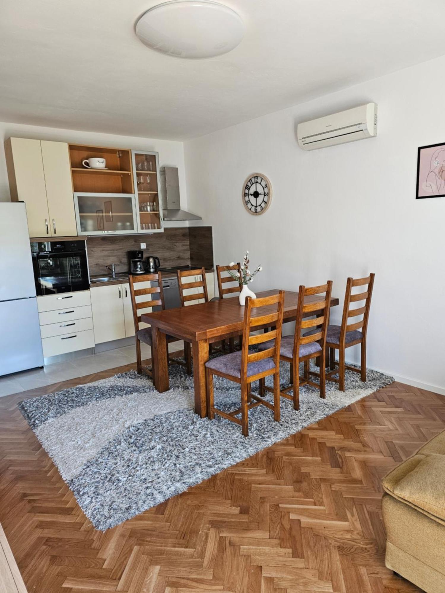 Apartments Grgic Trogir Eksteriør billede