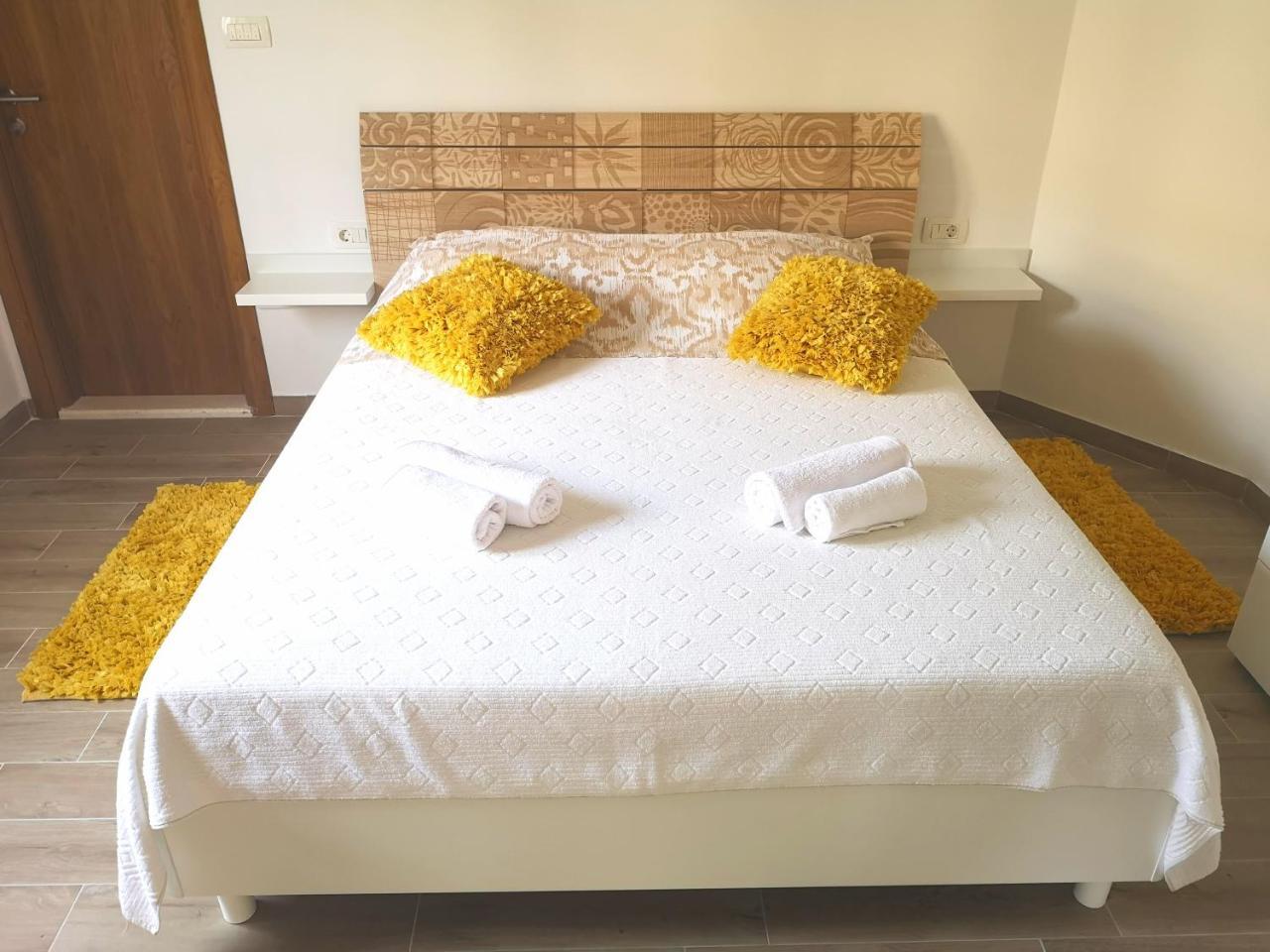 Apartments Grgic Trogir Eksteriør billede